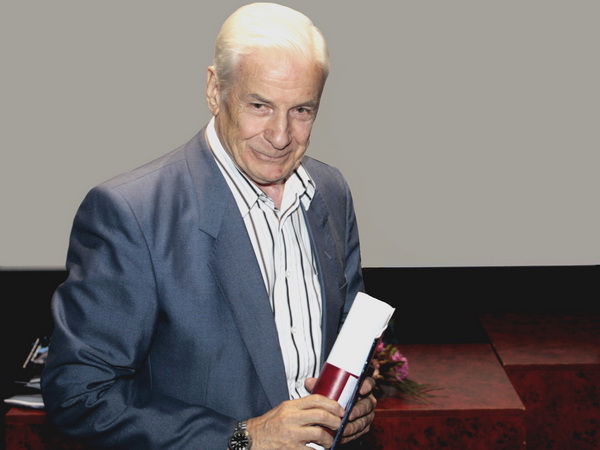 Preminuo Zoran Čalić