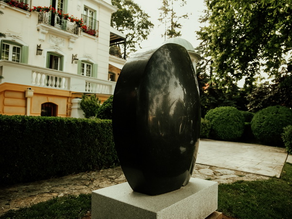 Skulpture mladih autora